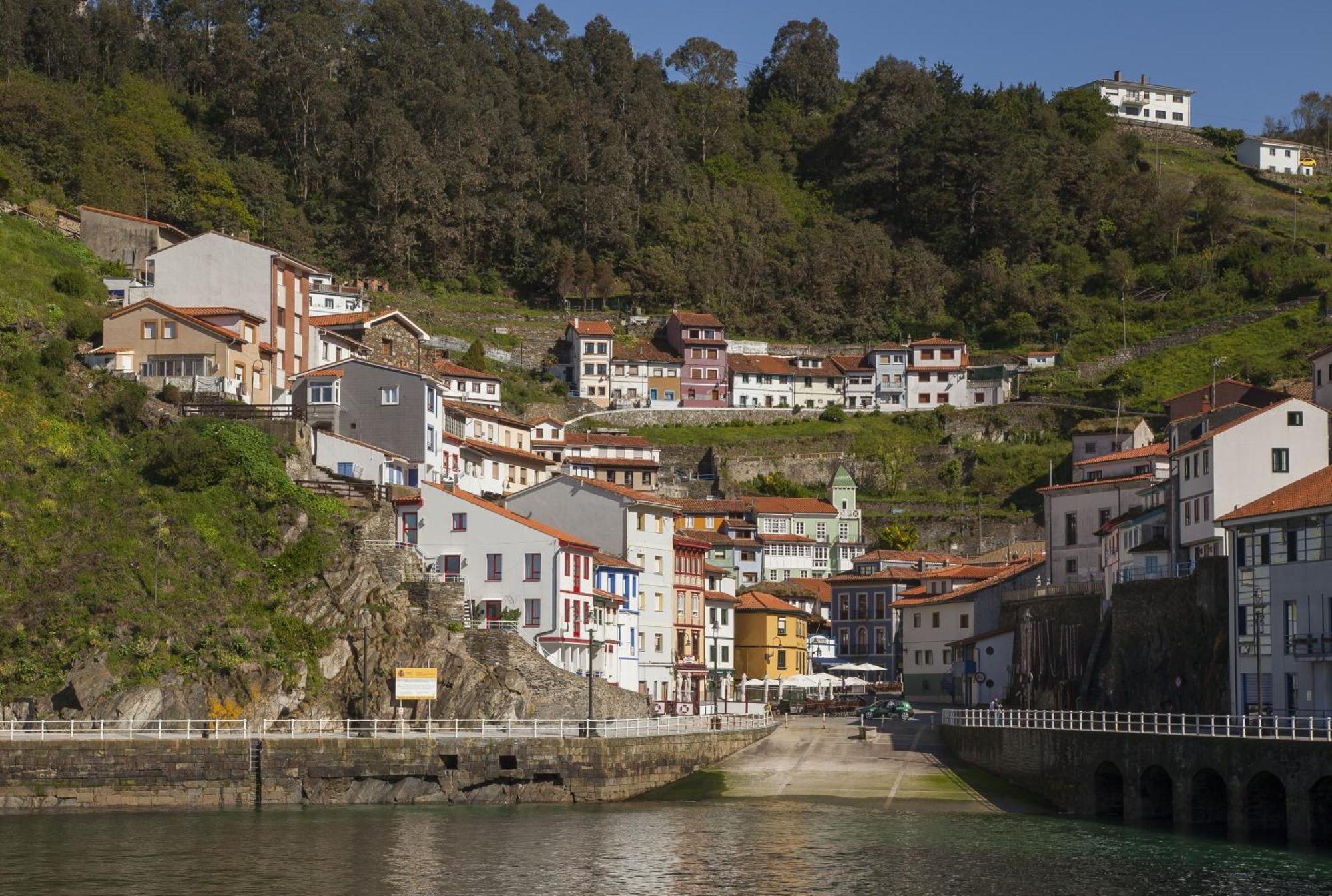 Camping L'Amuravela Cudillero Eksteriør billede